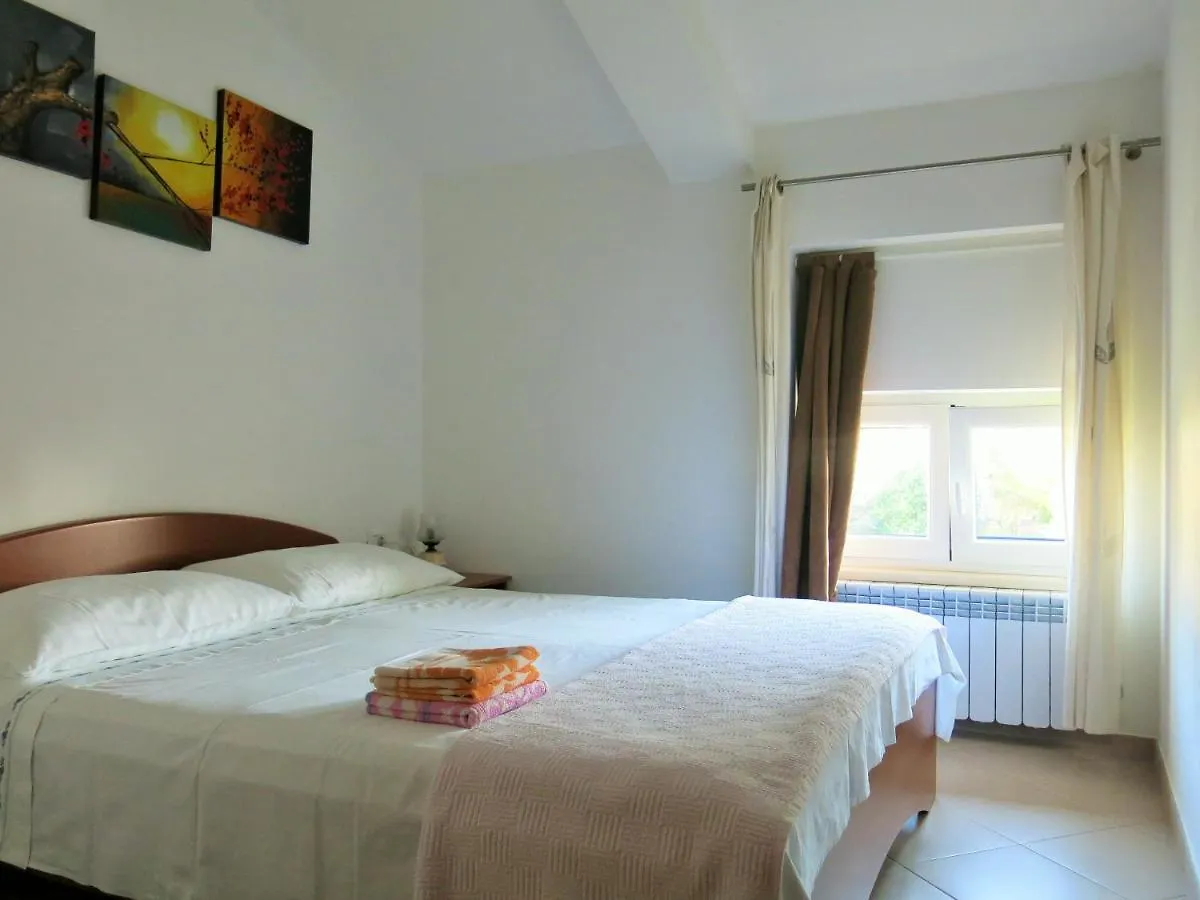 Apartment Near The Sea Mošćenička Draga