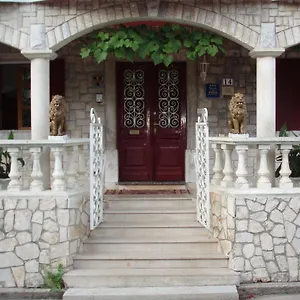  Apartman And Deskovic